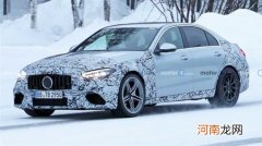 全新AMG C63采用2.0T发动机 或下半年亮相