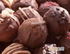 产妇鸽子汤的功效 产妇鸽子汤的做法