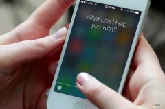 苹果Siri涉侵权？索赔100亿后，小i机器人要求停售iPhone