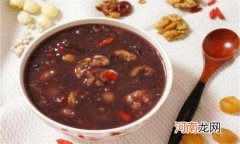 腊八粥跟八宝粥的区别