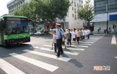 受让人和乘车人有什么区别