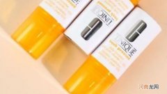 维c精华液对皮肤的作用