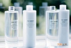 收敛水和爽肤水的区别