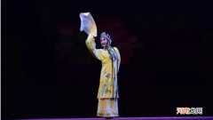 弋阳腔的风格特色包括