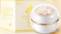 贵妇膏晚上睡觉用不用擦