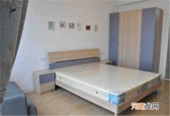 乳胶床垫的保护膜要不要撕掉 床垫的塑料膜要撕掉吗