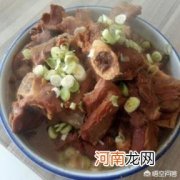 描写一种食物 用一句话总结一下你最喜欢的美食？