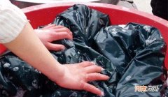 自己在家洗羽绒服的方法 在家洗羽绒服的小窍门