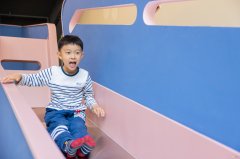 作为家长应该怎样培养和教育孩子 如何正确教育和引导孩子