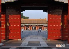 故宫的门钉有什么意思 故宫建筑中的门钉绝大多数都是