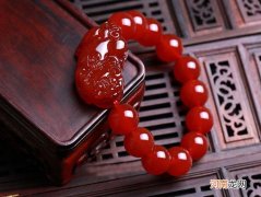 手链貔貅的头朝哪边好 貔貅手链头朝哪个方向好