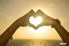 怎么判断两个人是否相克 老公克老婆有什么先兆