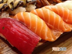 金枪鱼和三文鱼的区别 吞拿鱼和金枪鱼一样吗
