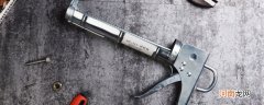 玻璃胶枪的使用方法 玻璃胶枪怎么使用