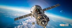 航天器怎么返回地球