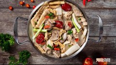 炖排骨为何不放八角