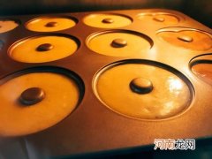 小烤箱烤蛋糕的温度和时间