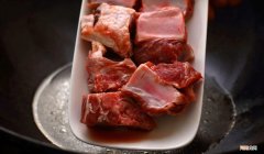 焯排骨用热水还是凉水