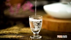 假酒是乙醇还是甲醇