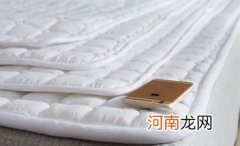 腰酸背痛是床太硬了引起的吗 床不舒服会引起腰酸背痛吗