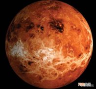 为什么地球是圆的而地面是平的 地球为什么是圆的