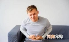 大便跟水一样喷射出来怎么办 大便跟水一样喷射出来吃什么药好