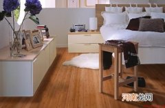 地板泡水如何挽救呢？