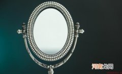 镜子日常清洁方法 如何正确保养你的镜子