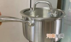 很亮的不锈钢是201还是304 304不锈钢可以微波炉加热吗