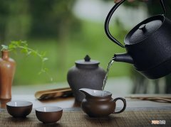 男性湿气重喝什么茶好 夏天喝什么茶比较好对身体