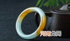 什么样的翡翠手镯是好的 老翡翠手镯有什么特点