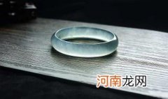 冰晴底翡翠是哪些种 冰晴种翡翠是什么意思