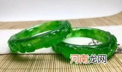 翠绿和翡翠绿有什么区别 翡翠的绿怎么分别