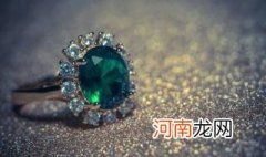 糯种翡翠好吗? 糯种翡翠怎么样好不好