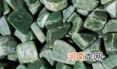 糯种翡翠怎么鉴定真假 糯种翡翠貔貅怎么变真伪