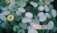 翡翠无事牌怎么挑，翡翠无事牌图片款式