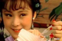 晴雯对宝玉到底是怎么样的爱情 晴雯和宝玉是什么关系