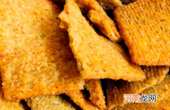 卧龙锅巴麻辣和爆辣哪种口味辣些