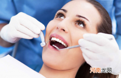 拔牙后脸肿可以正常用的护肤品吗