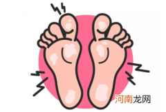 泡脚水里加什么去脚气