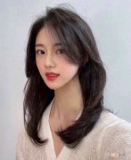 5款发型气质显脸小 圆脸适合什么发型女