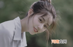 脸上一摸全是小颗粒不是痘痘用什么药