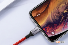 苹果刚插上充电一下就不充了 苹果充不上电的原因