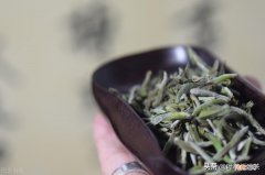 为什么白毫银针这么贵 白毫银针属于什么茶