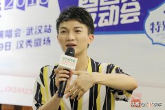 周深为何这么受人欢迎 周深是男的还是女的