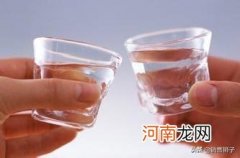 酒类产品销售技巧和话术 推销酒水的技巧和话术