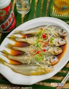 清蒸黄鱼的调料汁如何做