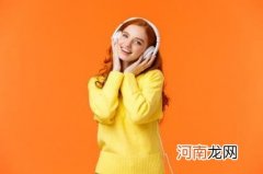 客子光阴遍地洒大江山河曾为家是什么歌