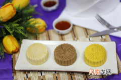 月饼保质期180天正常吗