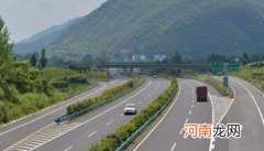 2022年春运高速一般堵到年初几